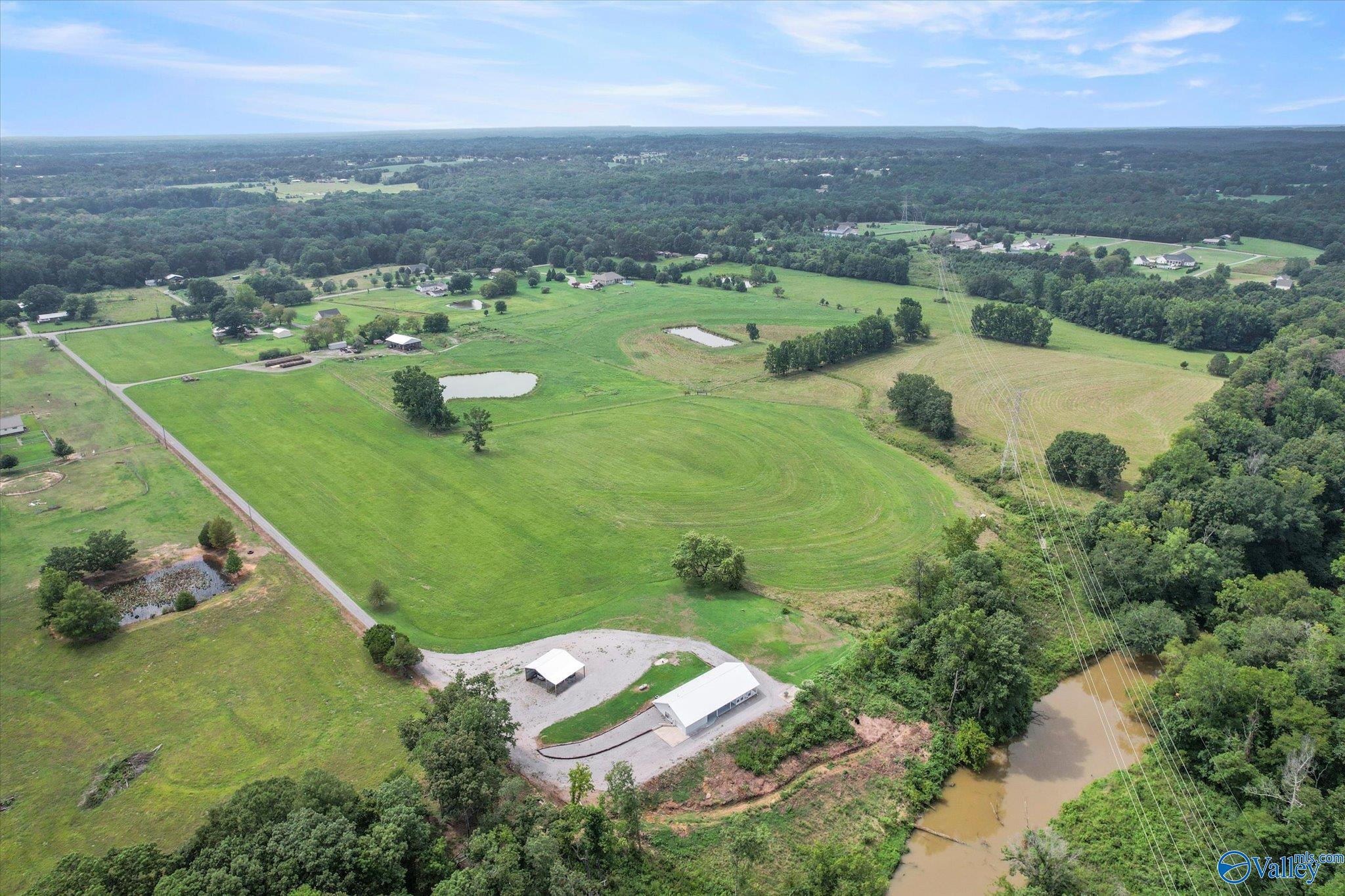 Forest Chapel Rd, Hartselle, AL 35640