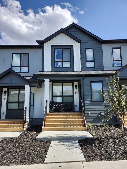 24 Silverton Glen Green Sw, Calgary, AB, T2X5B8 | Card Image