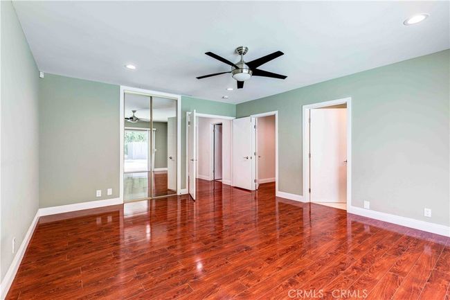 202 Edwards Pl, House other with 3 bedrooms, 4 bathrooms and 2 parking in Glendale CA | Image 18