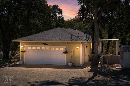 2659 Danaher Dr, Valley Springs, CA, 95252-9524 | Card Image