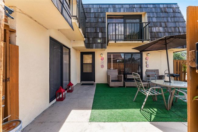 2920 Poplar Ave, Townhouse with 2 bedrooms, 3 bathrooms and null parking in LEESBURG FL | Image 29