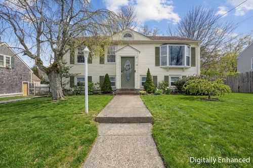 48 Bellevue St, Fairhaven, MA, 02719-3137 | Card Image