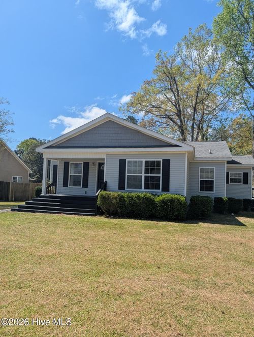 217 Queens Rd, Jacksonville, NC, 28540-5519 | Card Image