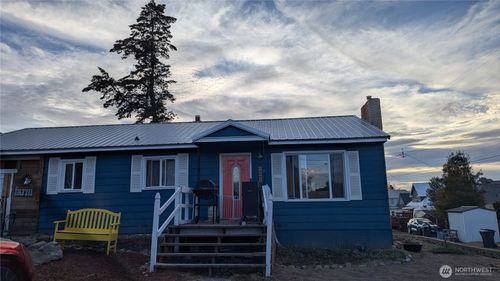 106 S 4th St, Odessa, WA, 99159-5102 | Card Image