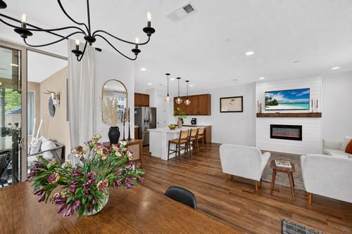 4925 Venado Peak, Santa Fe, NM, 87507-0880 | Card Image