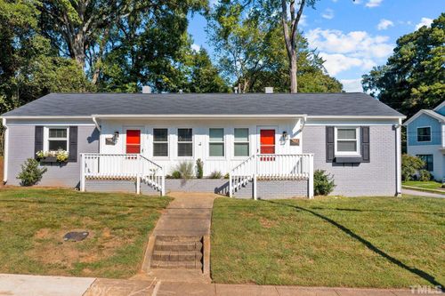 102 W Roanoke Park Dr, Raleigh, NC, 27608-2504 | Card Image