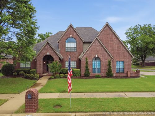 3900 W Vandalia St, Broken Arrow, OK, 74012-6134 | Card Image