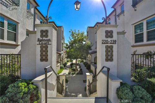 224 Babson Ct, Claremont, CA, 91711-2756 | Card Image