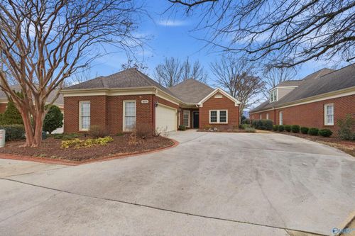 5015 Somerby Dr Se, Huntsville, AL, 35802-1266 | Card Image