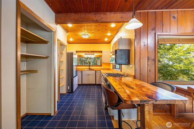 1237 Island Dr, House other with 2 bedrooms, 2 bathrooms and null parking in Lummi Island WA | Image 13