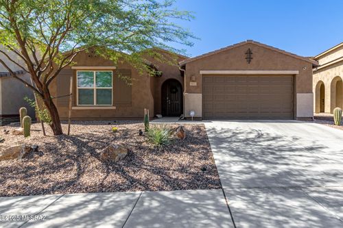 11815 N Silverscape Dr, Oro Valley, AZ, 85737-1412 | Card Image