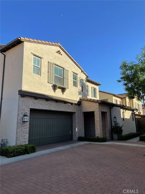 120 Charcoal, Irvine, CA, 92620 | Card Image