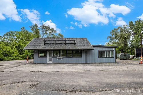 6981 Bluewater Hwy, Saranac, MI, 48881-9535 | Card Image