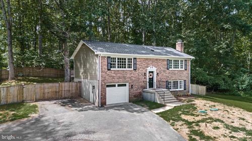 1655 Garrisonville Rd, STAFFORD, VA, 22556-1018 | Card Image