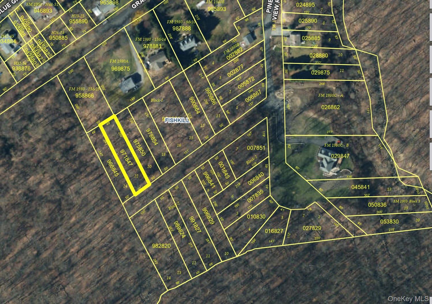 Land in Beacon