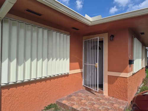 6720 Nw 5th Pl, Miami, FL, 33150-3910 | Card Image