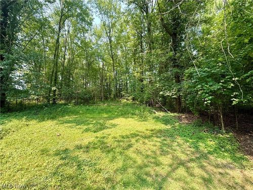 27264 Sprague Rd, Olmsted Twp, OH, 44138-1748 | Card Image
