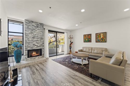 201-1935 Malcolm Ave, Los Angeles, CA, 90024 | Card Image