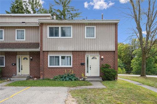41-121 University Ave E, Waterloo, ON, N2J4J1 | Card Image