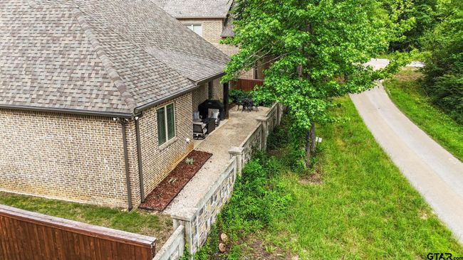 7863 Cross Rd, House other with 3 bedrooms, 3 bathrooms and null parking in Tyler TX | Image 42