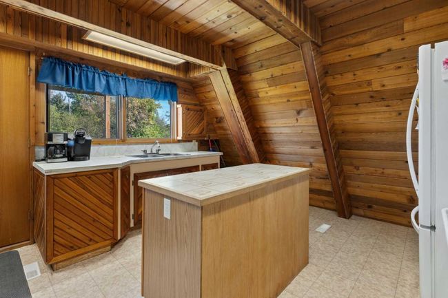 22 Front St, House other with 4 bedrooms, 1 bathrooms and null parking in White Sands AB | Image 13