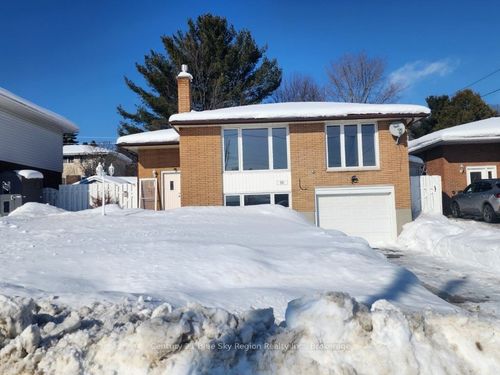 88 Beverly Rd, North Bay, ON, P1B7P8 | Card Image
