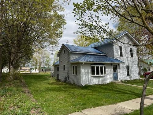 419 Sherman St, Lakeview, MI, 48850-5009 | Card Image