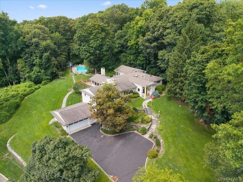 5 Agnes Cir, Ardsley, NY, 10502-1701 | Card Image