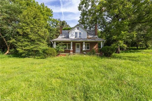 5261 Nc Highway 135, Stoneville, NC, 27048-8474 | Card Image