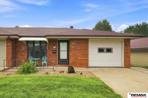 5519 Enterprise Dr, Lincoln, NE, 68521-1007 | Card Image