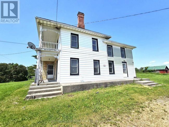 4893 Old Highway 2 Highway, Home with 4 bedrooms, 2 bathrooms and 9 parking in Belleville (Belleville Ward) ON | Image 6