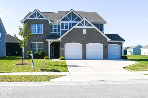 6008 Phillips Dr, Brownsburg, IN, 46112-7053 | Card Image