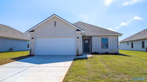 217 Shangrila Way, Meridianville, AL, 35759-1153 | Card Image