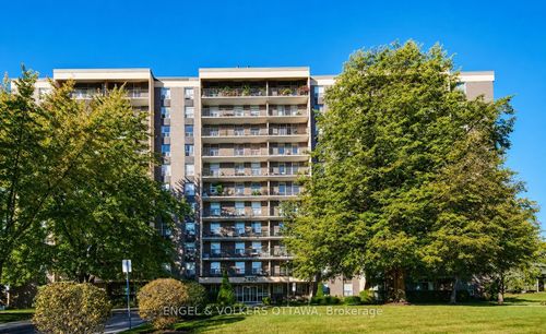 210-2400 Virginia Dr, Ottawa, ON, K1H8L3 | Card Image