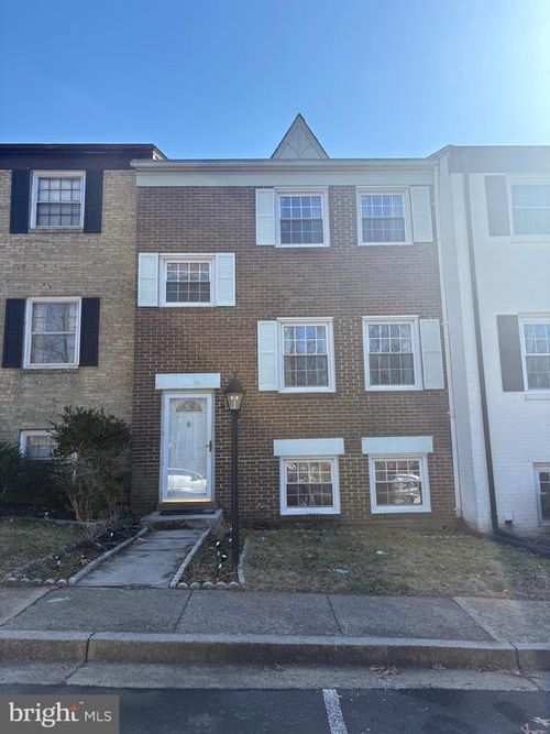 14813 Smethwick Pl, CENTREVILLE, VA, 20120-1872 | Card Image