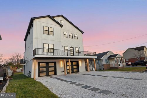 6931 River Drive Rd, Baltimore, MD, 21219-1129 | Card Image