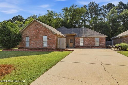 146 Cedar Spring Cir, Pearl, MS, 39208-8603 | Card Image