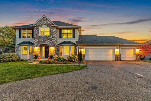 1883 Lochaven Dr, Woodbury, MN, 55125-9013 | Card Image