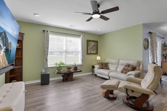 373 St James Gate, House other with 4 bedrooms, 2 bathrooms and null parking in Newark OH | Image 5