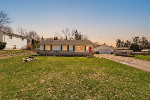 893 Sherry Dr, Lake Orion, MI, 48362-2869 | Card Image