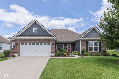 4375 Furlong Ln, Bargersville, IN, 46106-5542 | Card Image