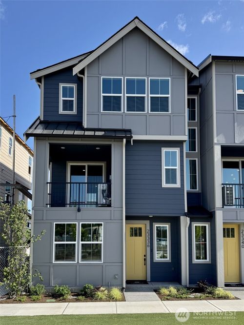 15-23336 Franklin Circle, Black Diamond, WA, 98010 | Card Image