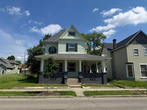 614 W Charles St, Muncie, IN, 47305-3407 | Card Image