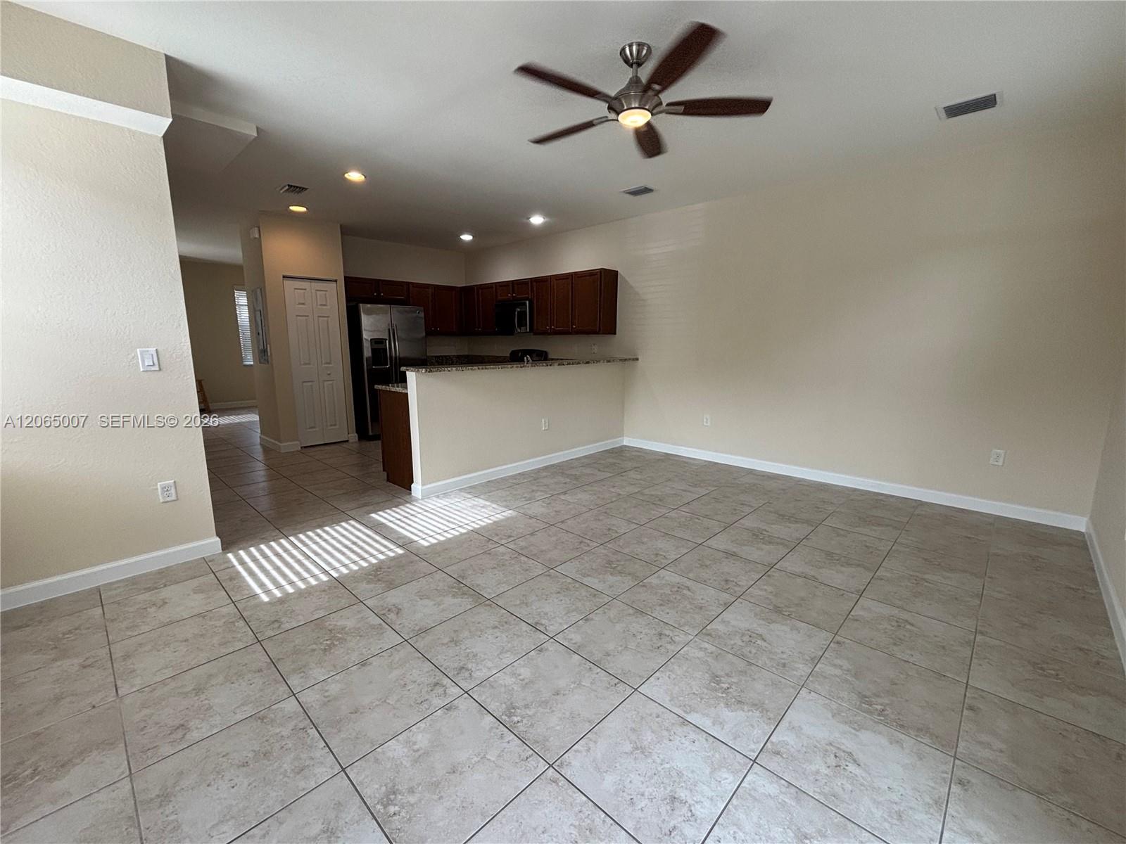 Residential Lease in Miami 3