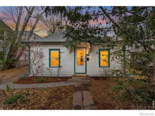 930 Kimbark St, Longmont, CO, 80501-4511 | Card Image