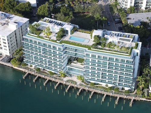 202-9201 E Bay Harbor Dr, Bay Harbor Islands, FL, 33154-2779 | Card Image