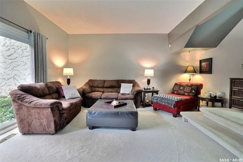 47 La Verendrye Way, Regina, SK, S4S5Z6 | Card Image