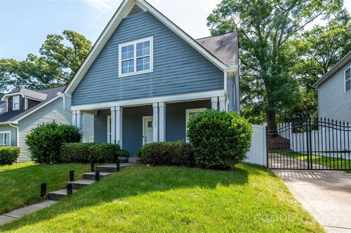 1226 Rising Oak Dr, Charlotte, NC, 28206-2988 | Card Image
