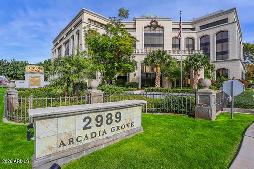 3018-2989 N 44th St, Phoenix, AZ, 85018-7296 | Card Image