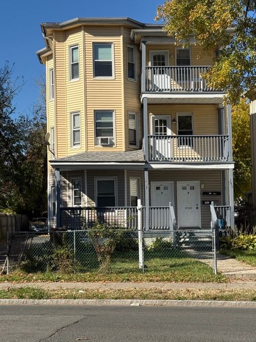 2657 Main St, Hartford, CT, 06120-1905 | Card Image